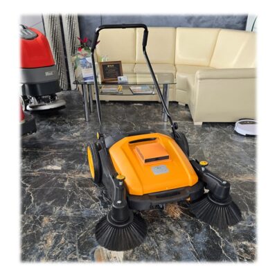 Zamiatarka prowadzona RT-920F